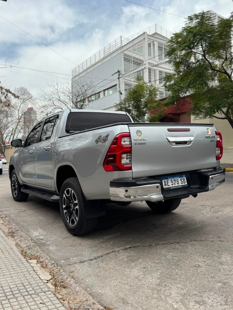 Toyota Hilux SRX 2.8 CD, 4x4 at — foto 4